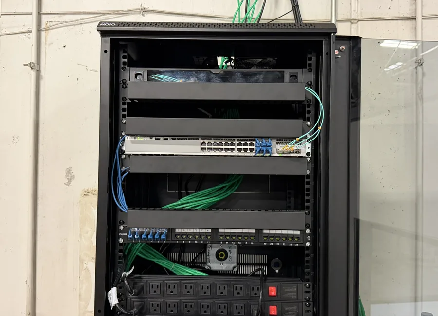 Structured cabling and patch panel installation